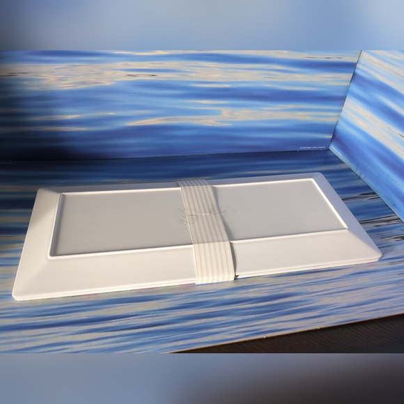 The Farmhouse by Rachel Ashwell Floral Melamine Set Of 2 Serving Platter 19.25'' - Picture 2 of 3